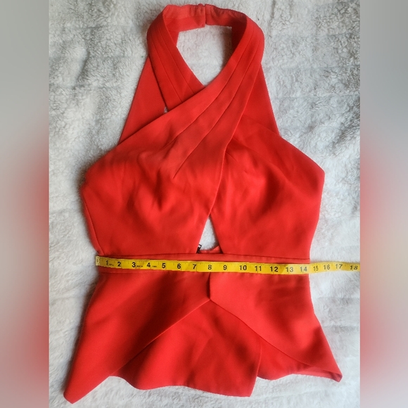 BCBGMAXAZRIA Remmie Open-Back Peplum Halter Top red size S Nwot - Picture 8 of 10